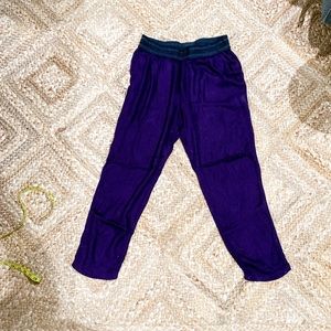 Forever21 Loose fitting jogger bottoms